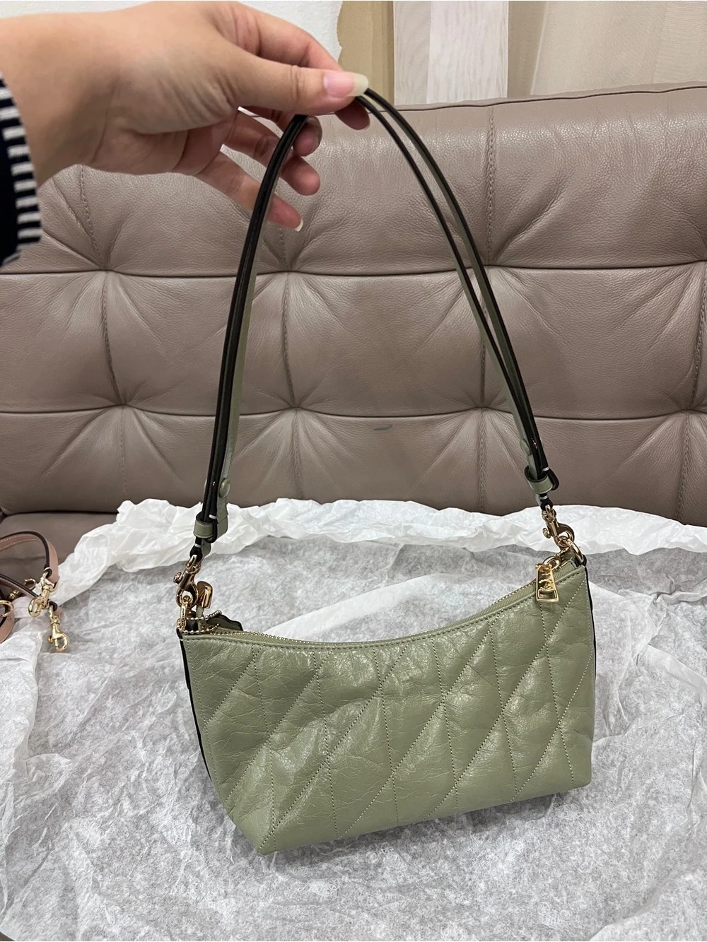 NWT Coach Caitlin Shoulder Bag - Picture 6 of 15